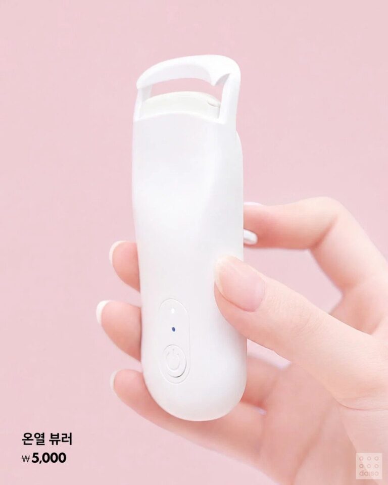 다이소 5000원 소형가전 3종 온열뷰러 전기면도기 미니판고데기