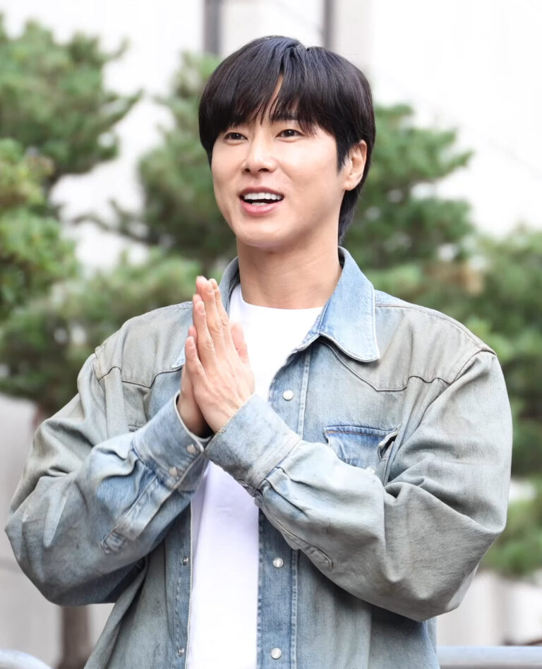 동방신기 유노윤호 2023년 뮤직뱅크 현장 사진